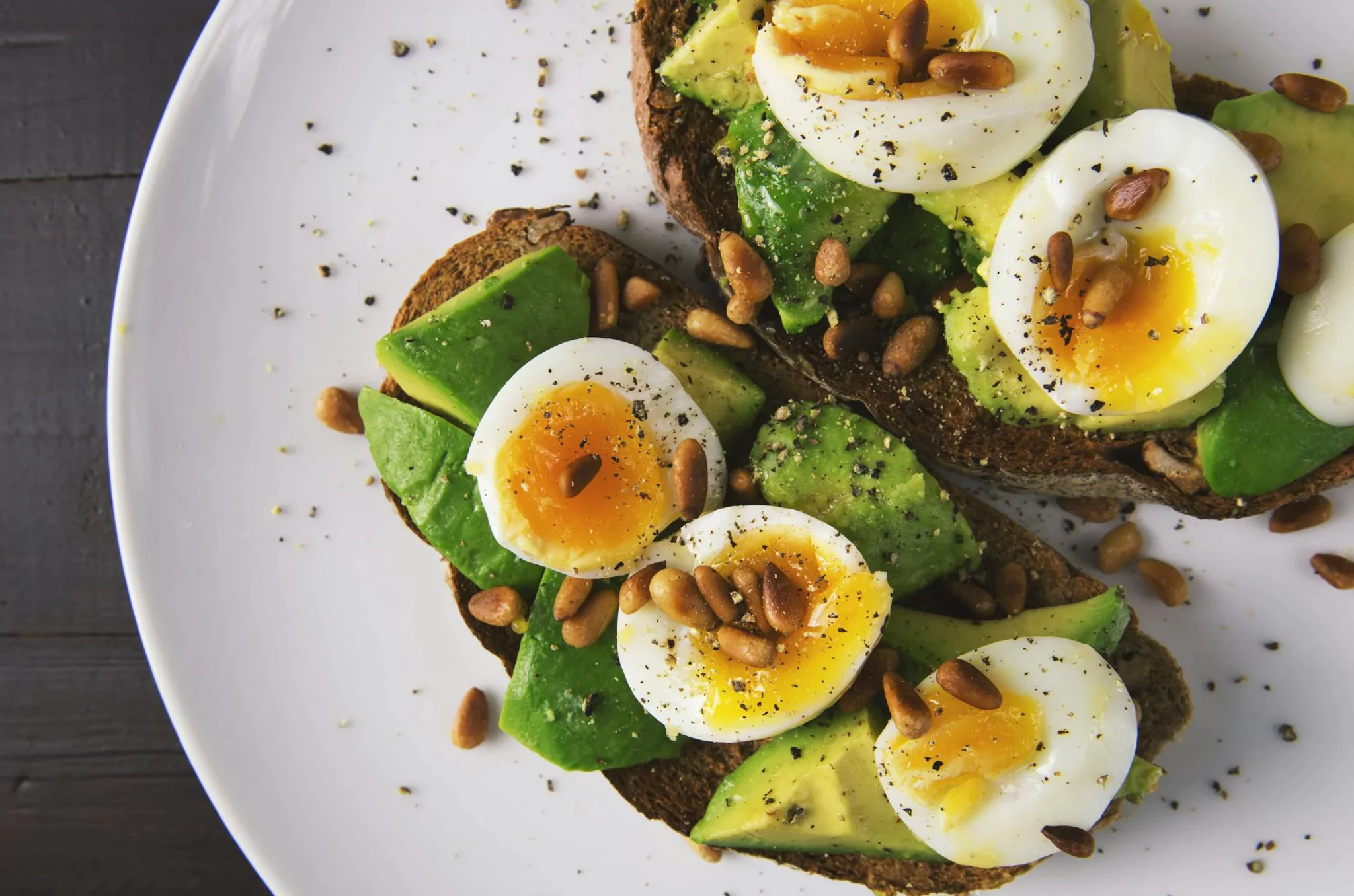 Keto diet before and after effects on the body with low-carb foods.